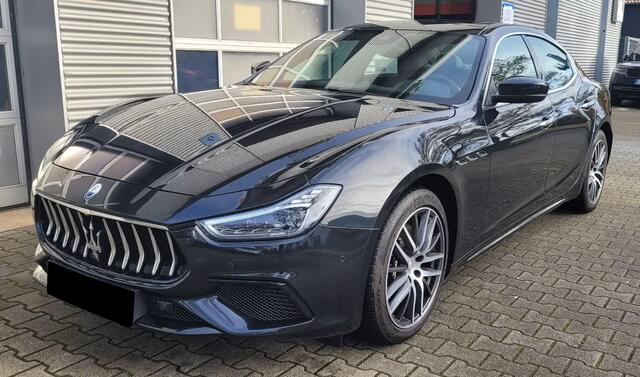 Maserati GHIBLI 3.0 V6 Modena 350 PK Glazen Schuifdak Stoelverwarming 20 Inch