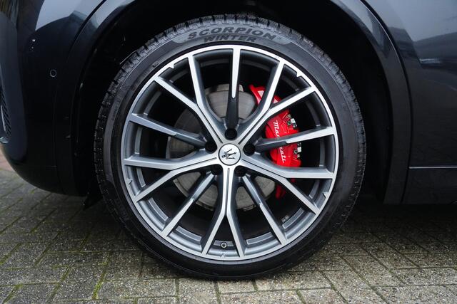 Maserati Grecale 2.0 MHEV Modena 330pk Stoelverwarming/HUD/SonusFaber