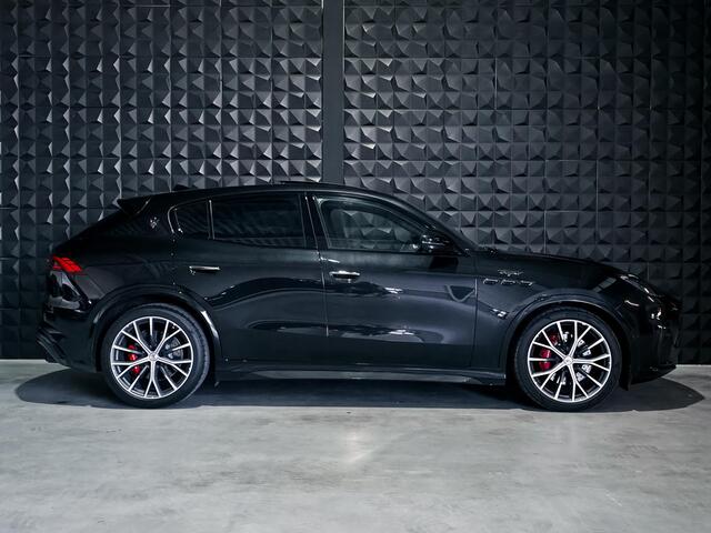 Maserati Grecale Trofeo 530pk | Pano | 21" | HUD | Sonus HiFi | Topv. | Carbon |