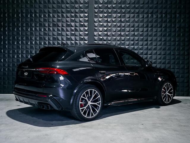 Maserati Grecale Trofeo 530pk | Pano | 21" | HUD | Sonus HiFi | Topv. | Carbon |