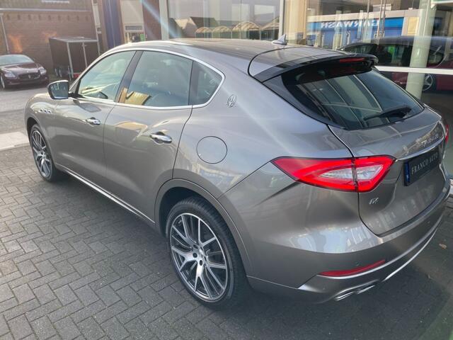 Maserati Levante Zegna