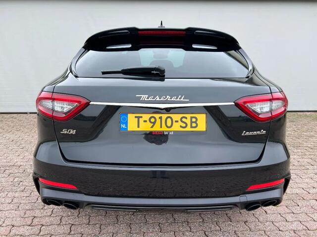 Maserati Levante 3.0 V6 SQ4, 430 PK AWD, GranSport, Panoramadak, Luchtvering