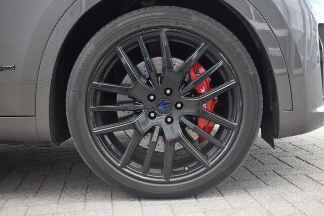 Maserati Levante 3.0 V6 S AWD GranLusso | Pano | Leer | H/K | Apple CarPlay | Luchtvering