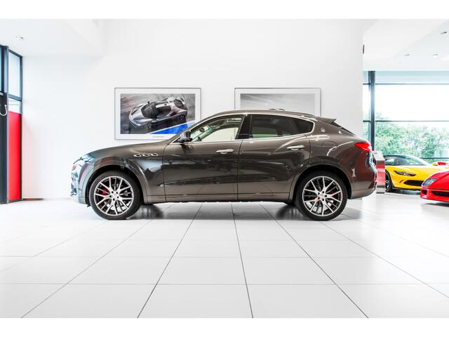 Maserati Levante 3.0 V6 D AWD GranSport ~ 1e eigenaar ~ * AUTOMAAT* *Schuif/kanteldak* - Harman Kardon Audio, Rondomzicht camera