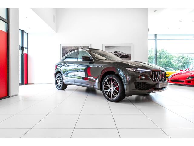 Maserati Levante 3.0 V6 D AWD GranSport ~ 1e eigenaar ~ * AUTOMAAT* *Schuif/kanteldak* - Harman Kardon Audio, Rondomzicht camera