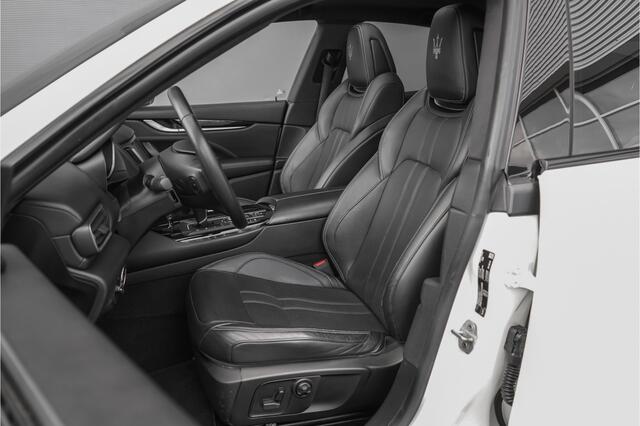 Maserati Levante 3.0 V6 D AWD Pano Leder 21"