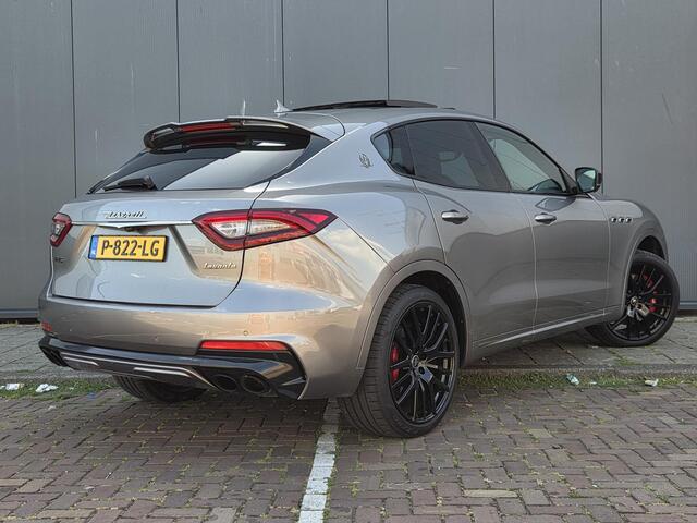 Maserati Levante 3.8 V8 GTS | Schuif-kanteldak | Adaptive Cruise Control | Dealeronderhouden