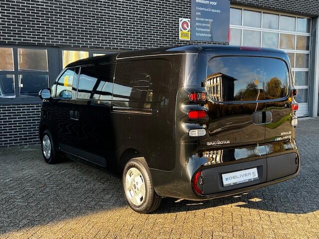 Maxus eDELIVER 5 L1 64 kWh | nu te bestellen | Massive Black!