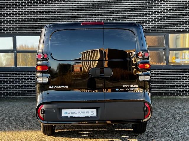 Maxus eDELIVER 5 L1 64 kWh | nu te bestellen | Massive Black!