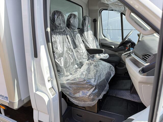 Maxus eDELIVER 9 65kWh *Direct beschikbaar* NIEUW DHollandia Laadklep 172km WLTP 204PK 80kW Snelladen Carplay Adaptieve Cruise Control LED Airco Koffer Bakwagen Meubelbak