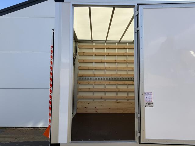 Maxus eDELIVER 9 65kWh *Direct beschikbaar* NIEUW DHollandia Laadklep 172km WLTP 204PK 80kW Snelladen Carplay Adaptieve Cruise Control LED Airco Koffer Bakwagen Meubelbak