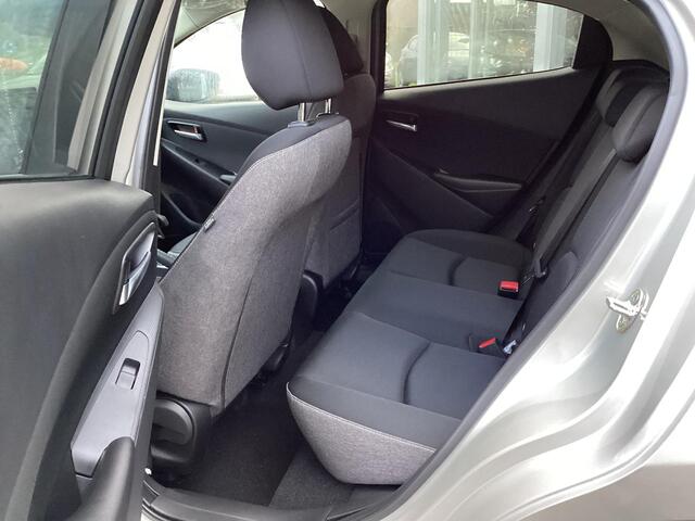 Mazda 2 1.5 e-SkyActiv-G 90 Exclusive-line