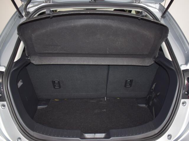 Mazda 2 1.5 Sport Selected NAVI 16" LMV CAMERA