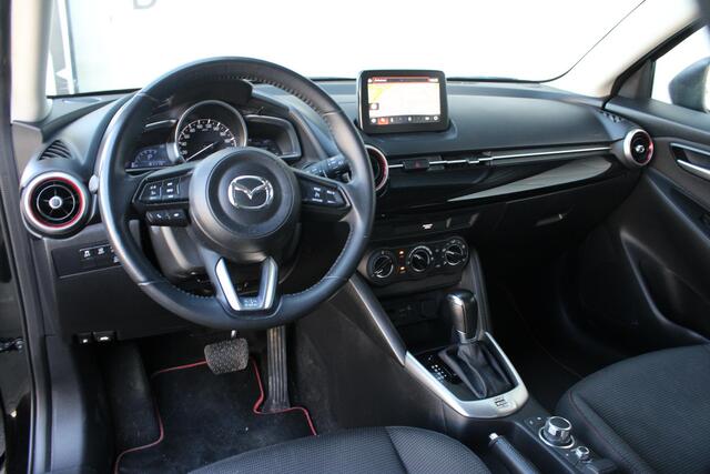 Mazda 2 1.5 Skyactiv-G Sportive / AUTOMAAT / NAVI / CAMERA / CRUISE