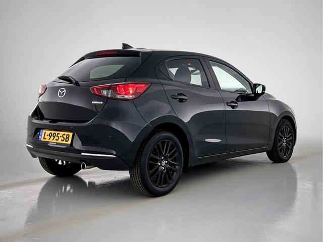 Mazda 2 1.5 Skyactiv-G Luxury | Camera | Head-up display | Keyless entry | Navigatie |