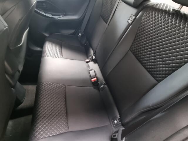 Mazda 2 Hybrid 1.5 Agile CAMERA / STUUR EN STOELVERWARMING / NL AUTO / LINE ASSIST