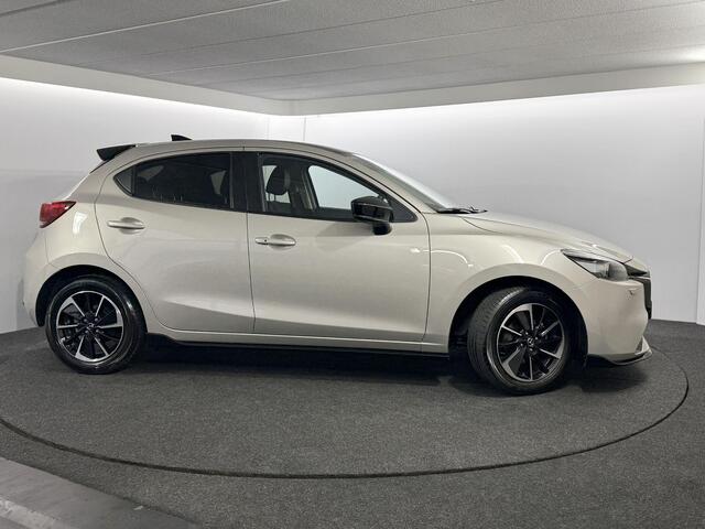 Mazda 2 1.5 e-SkyActiv-G 90 Homura Aka / Dealer demo / Sportspack / Speciale uitvoering / BTW auto