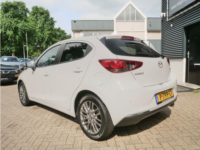 Mazda 2 1.5 Skyact-G Signature . Navi, en Leder.