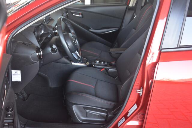 Mazda 2 1.5 Skyactiv-G GT-M Nette Mazda 2 dealeronderhouden laatste beurt bij 111000km met oa ecc navigatie pdc lane assist voice command cv cruise lmv origineel