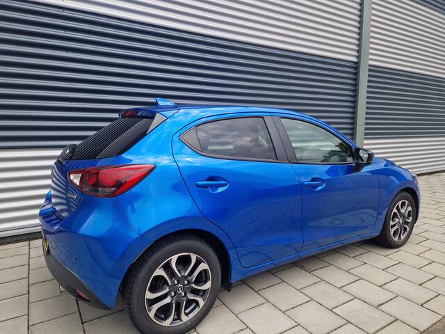 Mazda 2 1.5 Skyactiv-G GT-M Headup display navigatie NAP enz enz