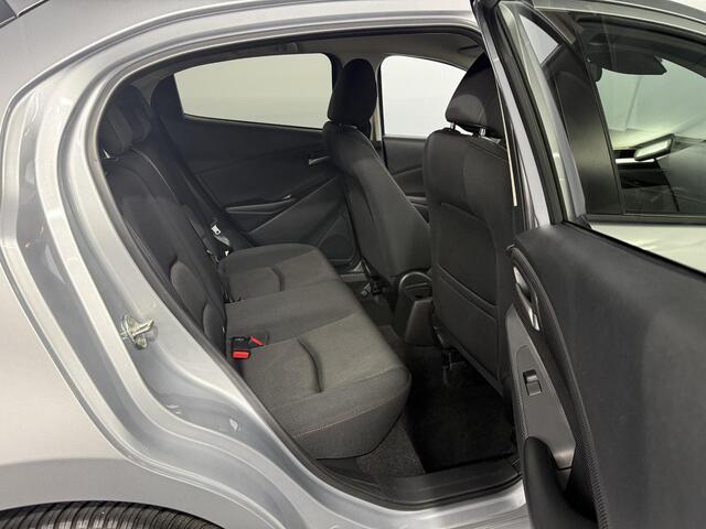 Mazda 2 1.5 Skyactiv-G Sportive / NL auto / Camera / Apple Carplay / 35.000km
