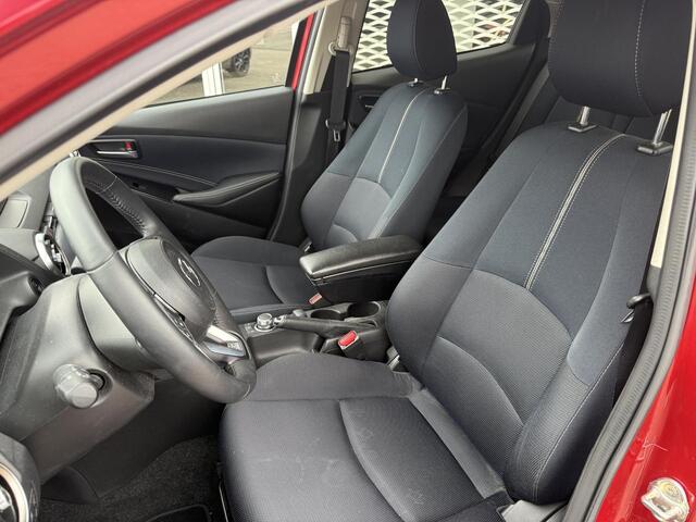 Mazda 2 1.5 Skyactiv-G Luxury | CRUISE CONTROL | STOELVERWARMING | CLIMATE CONTROL | LANE ASSIST |