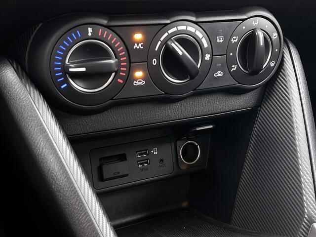 Mazda 2 1.5 Skyactiv-G Sportive | Trekhaak | Carplay | Armsteun | Navigatie |