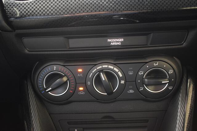 Mazda 2 1.5 Skyactiv-G Dynamic+ - Trekhaak - All season banden - Dealer onderhouden