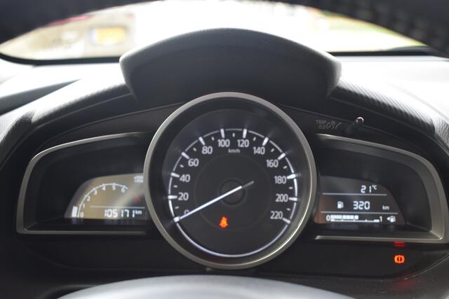 Mazda 2 1.5 Skyactiv-G Dynamic+ - Trekhaak - All season banden - Dealer onderhouden
