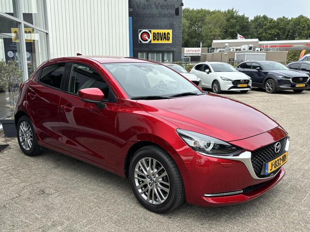 Mazda 2 1.5 Skyactiv-G Luxury 1e Eig,. Dealer Ondh, Navigatie, Apple Carplay/ Android Auto, A. Rij-Camera, Head-Up Display, Lichtmetaal, Stuurverw., Stoelverw. , Cruise Controle.
