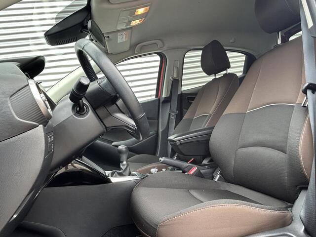 Mazda 2 1.5 Skyactiv-G Style Selected | Camera | Carplay | Allseason Banden |