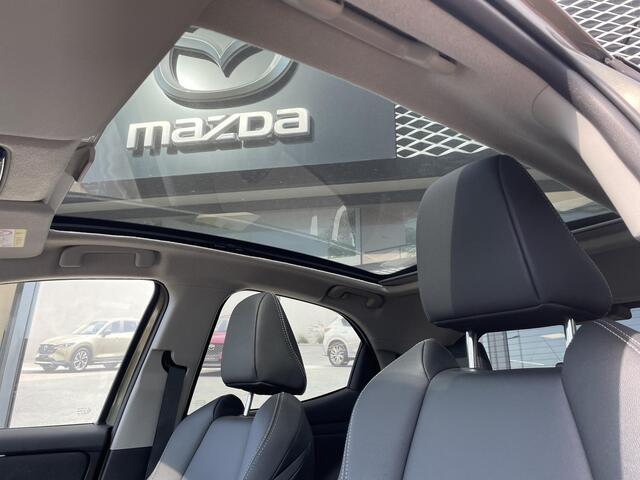 Mazda 2 Hybrid 1.5 Select , Automaat, Panoramadak, Half Leder, HUD, PDC, Camera, Apple Carplay, Clima, Stoelverwarming, Stuurverwarming, Adap. Cruise