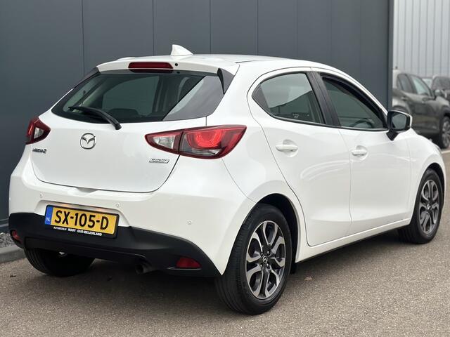 Mazda 2 1.5 Skyactiv-G Dynamic+ / Navigatie