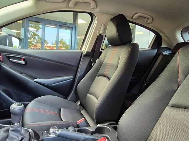 Mazda 2 E-SKYACTIV-G 90 HOMURA M-HYBRID / Carplay