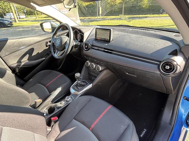 Mazda 2 1.5 Skyactiv-G GT-M NL- Auto, Dealer Ondh. Navigatie, Keyless Entry, Stoelverw., Automatische Airco, Parkeerhulp A., Head-Up Display, Cruise Controle, LM velgen