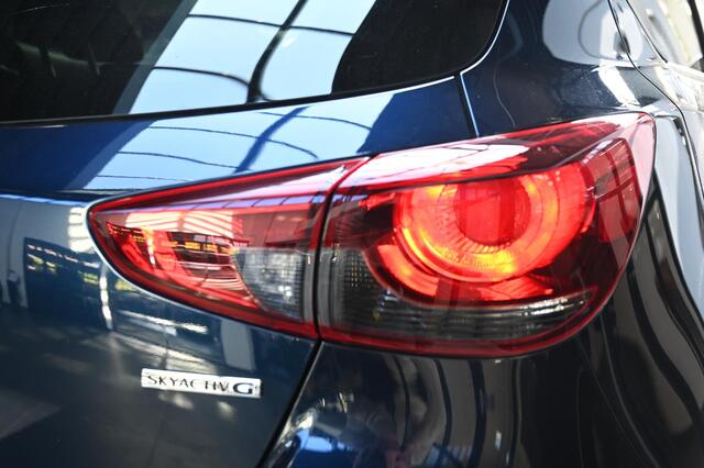 Mazda 2 Skyactiv-G 90 6MT Luxury *Trekhaak* *Dealeronderhouden* *All-in prijs*