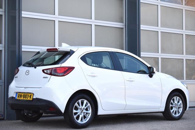 Mazda 2 1.5 Skyactiv-G Dynamic+ OrigNL | Trekhaak | Navi | Cruise control | PDC