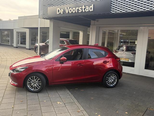 Mazda 2 1.5 Skyactiv-G Luxury | Automaat | trekhaak | navigatie | parkeercamera | Ned. auto | dealer onderhouden