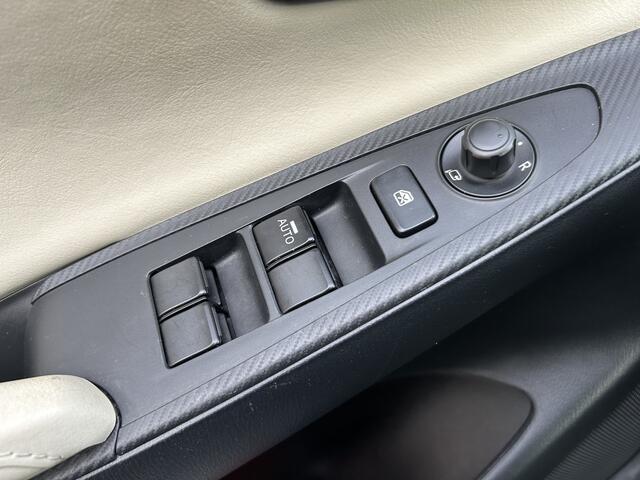 Mazda 2 1.5 Skyactiv-G Skylease GT automaat navi airco leer