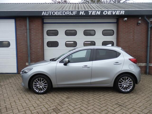 Mazda 2 1.5 SKYACT-G LUXURY / automaat / 16 inch alu / Head-up display