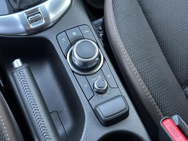 Mazda 2 1.5 Skyactiv-G Luxury | Apple Carplay/PDC/Navi/LED koplamp/Climate Control