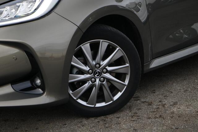 Mazda 2 Hybrid 1.5 Select | Panoramadak | Trekhaak afneembaar | Parkeersensoren | Apple Carplay |