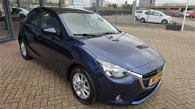 Mazda 2 1.5 Skyactiv-G GT-M ** AUTOMAAT ** NAVIGATIE ** Voorstoelen verwarmd ** Keyless entry ** NETTE AUTO ** BOVAG GARANTIE