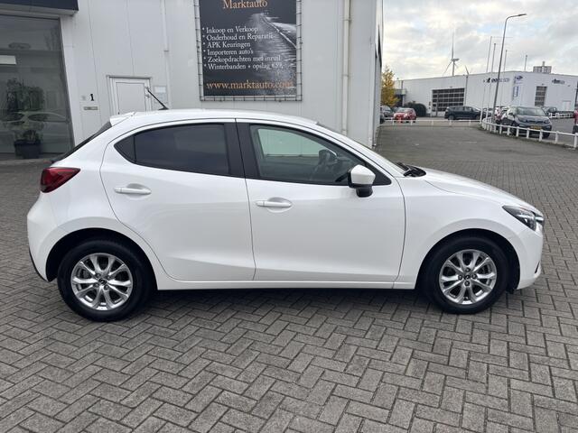 Mazda 2 1.5 Skyactiv-G TS+ Navi Cruise Bluetooth Airco