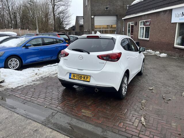 Mazda 2 1.5 Skyactiv-G Luxury CARPLAY CLIMA STOELVERWARMING
