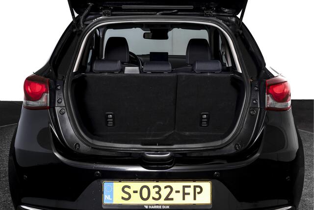 Mazda 2 1.5 Skyactiv-G 90 PK Luxury Orig. NL | Cruise | Stoel-+Stuurverw. | PDC | App. Connect | ECC | LM 16" |