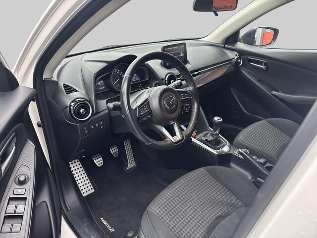 Mazda 2 1.5 Skyactiv-G Sport Selected | All Season banden | Camera