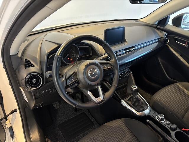 Mazda 2 1.5 Skyactive Sport Selected, Camera