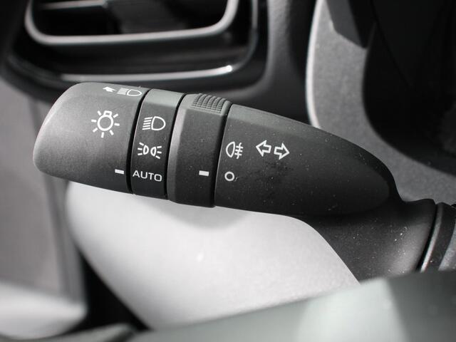 Mazda 2 Hybrid 1.5 Automaat Prime-line | Airco | Adaptieve cruise control | Achteruitrijcamera | Lane assist | Radio | Navigatie | Apple Carplay/ Android auto