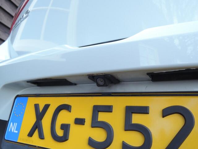 Mazda 2 1.5 SKYACT-G Sport Selected PARELMOER